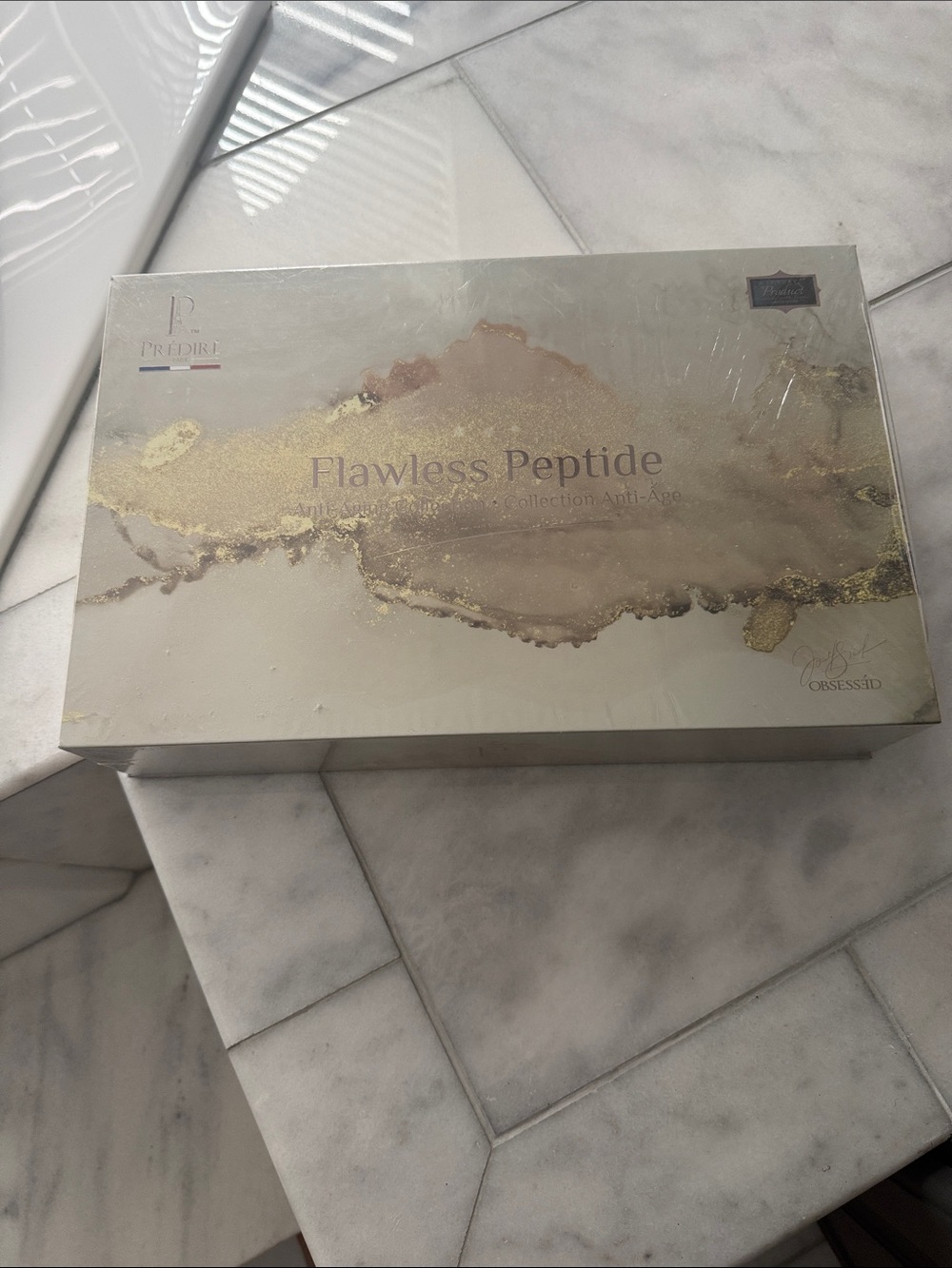 Predire Flawless Peptide Anti-Age Serum Box - Gold Beige luxury set